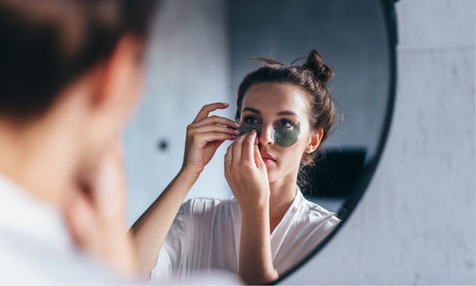 ¿Cómo se puede prevenir y reducir la aparición de bolsas y ojeras?